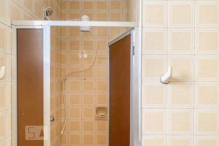 Banheiro de apartamento para alugar com 1 quarto, 63m² em Cambuí, Campinas