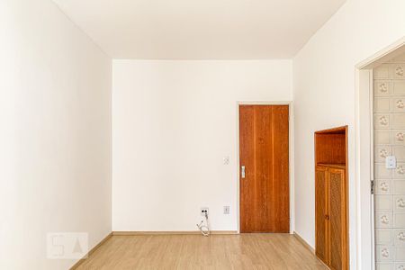 Sala de apartamento para alugar com 1 quarto, 63m² em Cambuí, Campinas