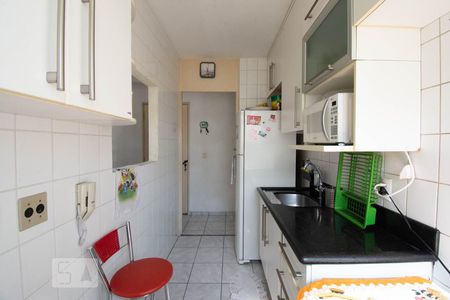 Apartamento à venda com 58m², 2 quartos e 1 vagaCozinha