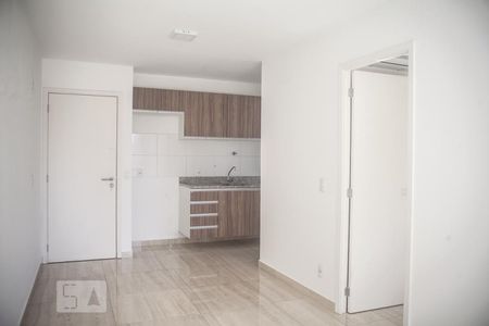 Sala de kitnet/studio para alugar com 1 quarto, 39m² em Consolação, São Paulo