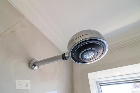 Apartamento para alugar com 67m², 1 quarto e 2 vagasDetalhe do Banheiro da Suíte