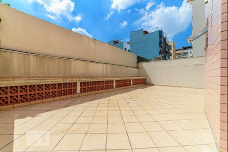 Apartamento à venda com 85m², 3 quartos e 2 vagas Apartamento à venda com 85m², 3 quartos e 2 vagasQuintal