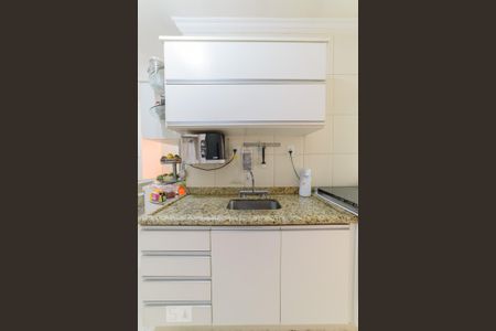 Apartamento à venda com 85m², 3 quartos e 2 vagas Apartamento à venda com 85m², 3 quartos e 2 vagasCozinha - Armários