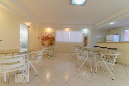 Apartamento à venda com 85m², 3 quartos e 2 vagas Apartamento à venda com 85m², 3 quartos e 2 vagasÁrea comum - Salão de festas