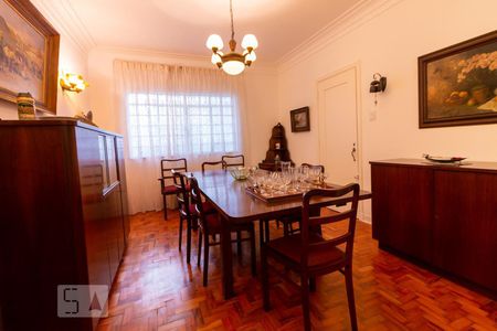 Sala de casa para alugar com 5 quartos, 250m² em Vila Olímpia, São Paulo