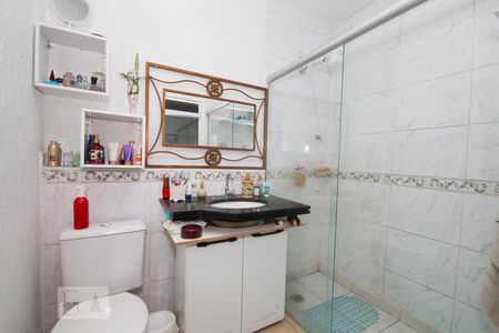 Casa à venda com 280m², 4 quartos e 2 vagasBanheiro suite