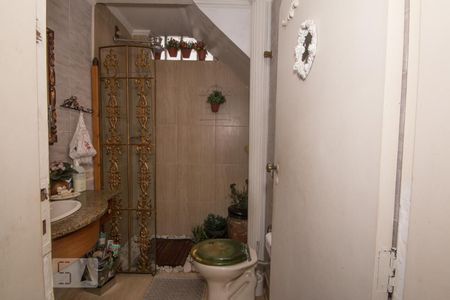 Casa à venda com 280m², 4 quartos e 2 vagasBanheiro social