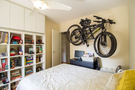 Apartamento à venda com 78m², 2 quartos e 1 vagaQuarto 2