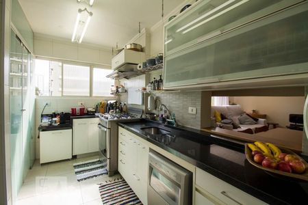 Apartamento à venda com 78m², 2 quartos e 1 vagaCozinha 