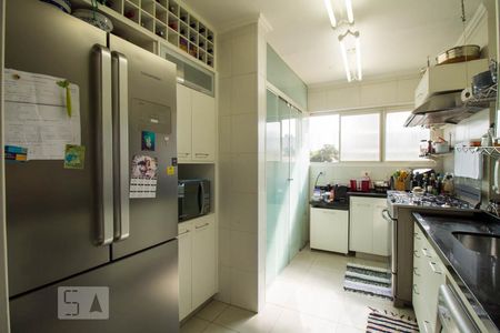 Apartamento à venda com 78m², 2 quartos e 1 vagaCozinha 