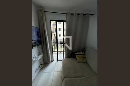 Sala de apartamento à venda com 2 quartos, 60m² em Portal dos Gramados, Guarulhos