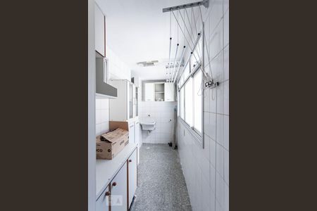 Apartamento à venda com 110m², 3 quartos e 1 vagaÁrea de Serviço