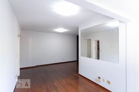 Sala de apartamento à venda com 3 quartos, 110m² em São Pedro, Belo Horizonte