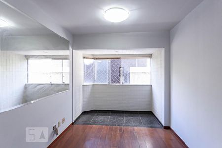 Sala de apartamento à venda com 3 quartos, 110m² em São Pedro, Belo Horizonte