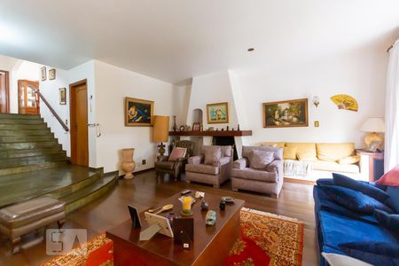 Sala de casa para alugar com 4 quartos, 400m² em Jardim Leonor, São Paulo