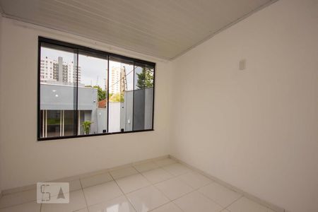 Casa à venda com 200m², 3 quartos e 4 vagasLavanderia 