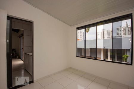 Casa à venda com 200m², 3 quartos e 4 vagasLavanderia 