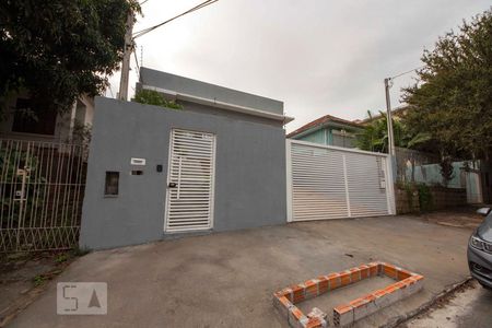 Casa à venda com 200m², 3 quartos e 4 vagasFachada da casa 