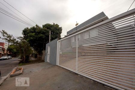Casa à venda com 200m², 3 quartos e 4 vagasFachada da casa 