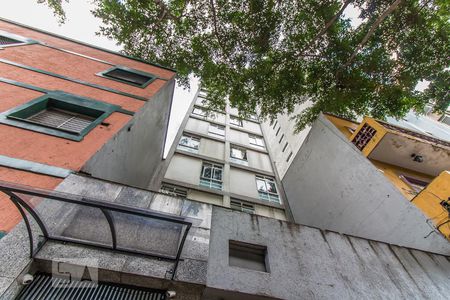 Studio para alugar com 39m², 1 quarto e sem vaga Studio para alugar com 39m², 1 quarto e sem vagaFachada