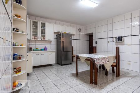 Casa para alugar com 240m², 3 quartos e 3 vagasCozinha