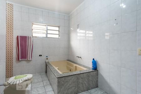 Casa para alugar com 240m², 3 quartos e 3 vagasBanheiro da Suíte 3
