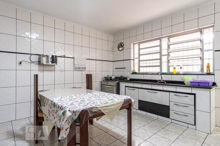 Casa para alugar com 240m², 3 quartos e 3 vagasCozinha