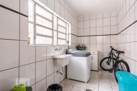 Casa para alugar com 240m², 3 quartos e 3 vagasLavanderia