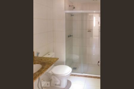 Banheiro social de apartamento à venda com 2 quartos, 68m² em Recreio dos Bandeirantes, Rio de Janeiro