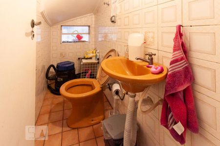 Lavabo de casa à venda com 4 quartos, 140m² em Butantã, São Paulo