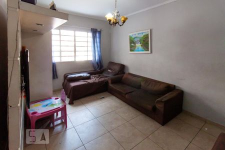 Sala de casa à venda com 4 quartos, 140m² em Butantã, São Paulo