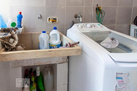 Área de serviço de casa à venda com 4 quartos, 140m² em Butantã, São Paulo