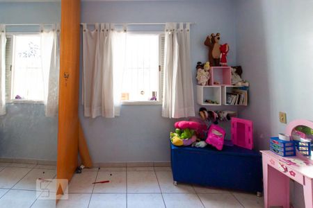 Quarto 2 de casa à venda com 4 quartos, 140m² em Butantã, São Paulo