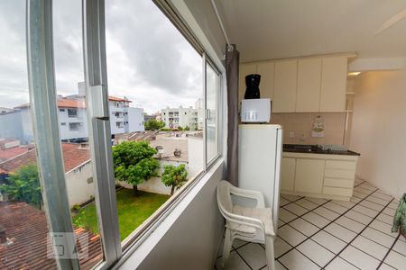 Vista de apartamento para alugar com 1 quarto, 32m² em Canasvieiras, Florianópolis