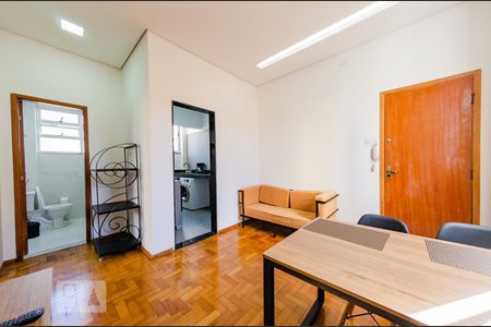 Sala de apartamento para alugar com 2 quartos, 65m² em Prado, Belo Horizonte