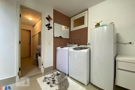 Casa à venda com 384m², 4 quartos e 4 vagasÁrea de Serviço