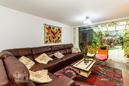 Sala de casa à venda com 3 quartos, 300m² em Jardim Leonor Mendes de Barros, São Paulo
