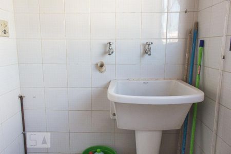 Apartamento à venda com 80m², 2 quartos e 2 vagas Apartamento à venda com 80m², 2 quartos e 2 vagasÁrea de Serviço
