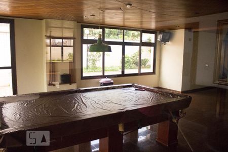 Apartamento à venda com 80m², 2 quartos e 2 vagas Apartamento à venda com 80m², 2 quartos e 2 vagasSalão de jogos