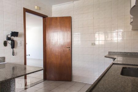 Apartamento à venda com 80m², 2 quartos e 2 vagas Apartamento à venda com 80m², 2 quartos e 2 vagasCozinha