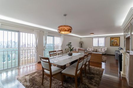 Sala de apartamento à venda com 3 quartos, 206m² em Cambuci, São Paulo