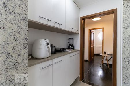 Apartamento à venda com 206m², 3 quartos e 3 vagasCozinha