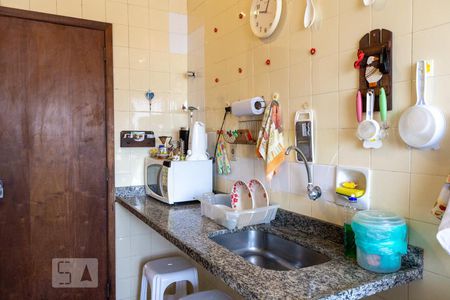 Apartamento à venda com 75m², 2 quartos e 1 vagaCozinha