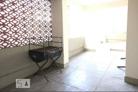 Apartamento à venda com 75m², 2 quartos e 1 vagaSalão de Festas