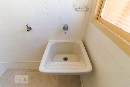 Studio para alugar com 45m², 1 quarto e 1 vaga Studio para alugar com 45m², 1 quarto e 1 vagaÁrea de serviço
