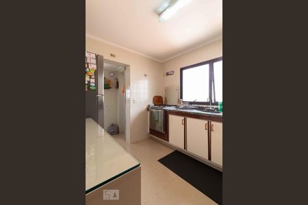 Apartamento à venda com 110m², 3 quartos e 2 vagasCozinha