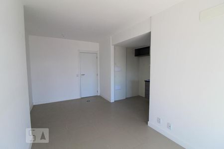 Sala de apartamento para alugar com 2 quartos, 66m² em Tijuca, Rio de Janeiro