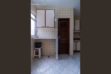 Apartamento à venda com 107m², 3 quartos e 2 vagasÁrea de Serviço