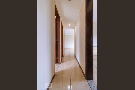 Apartamento à venda com 107m², 3 quartos e 2 vagasCorredor