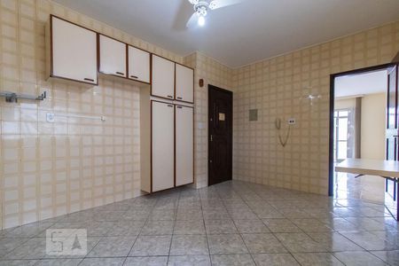Apartamento à venda com 107m², 3 quartos e 2 vagasCozinha